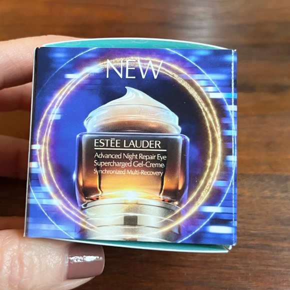 Estée Lauder Advanced Night Repair Eye Supercharged Gel-Cream-NWT - Picture 1 of 4